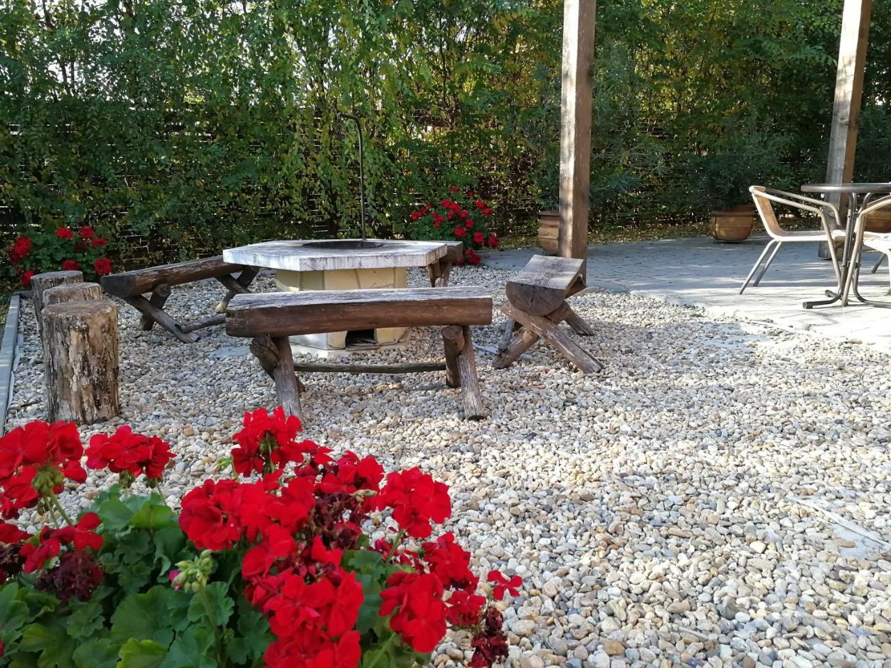 Felsőréti Vendégház Demjén Esterno foto